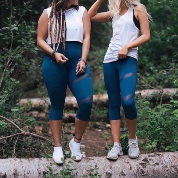 Zyia Corsair Brilliant High Rise Crop *Mesh - Blue - 2 - Picture 2 of 4